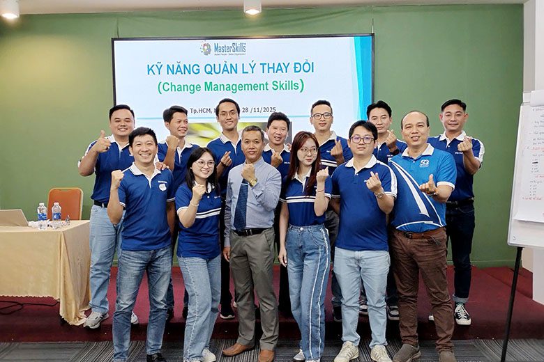 Quan-Ly-Thay-Doi-Paul-Huynh (3)