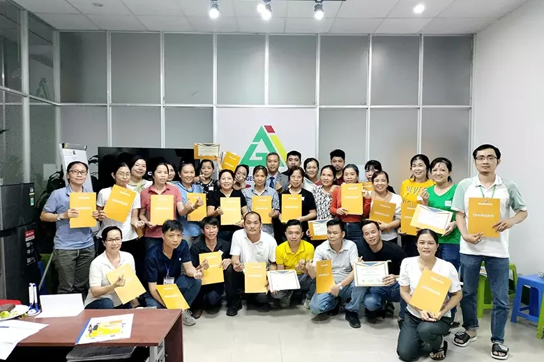 Quan-ly-va-Phat-trien-nhan-vien-Austgrow (3)